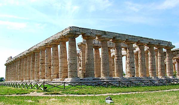 Paestum temple of Hera