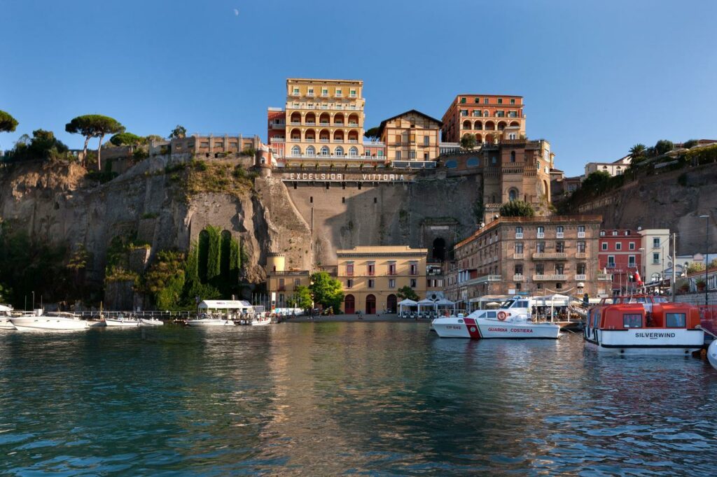 How to Get to Naples from Sorrento